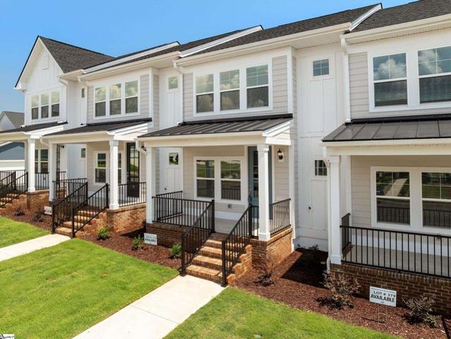 Townhouse for sale in Greer, South Carolina