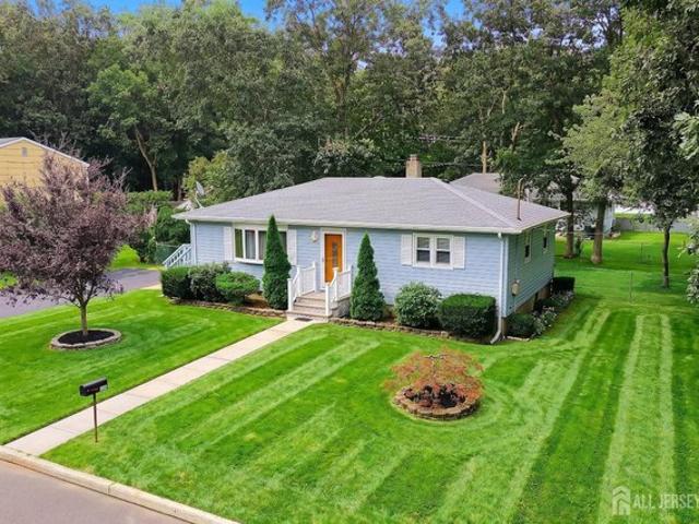 House for sale in Cliffwood, New Jersey
