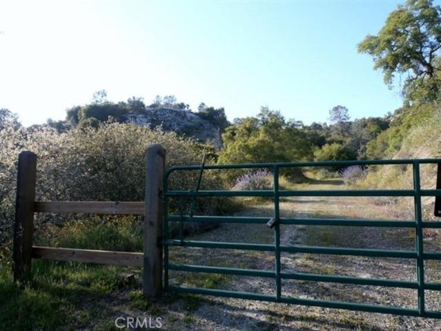 Land for sale in Prather, California