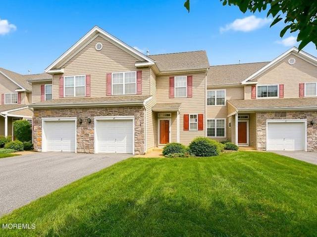 Townhouse for sale in Brick, New Jersey