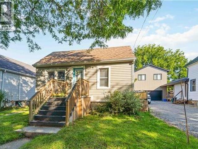 House for sale in Niagara, Ontario