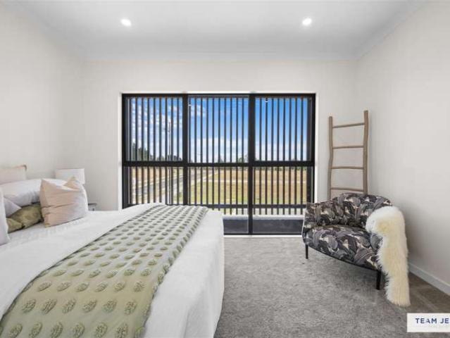 House for sale in Awhitu