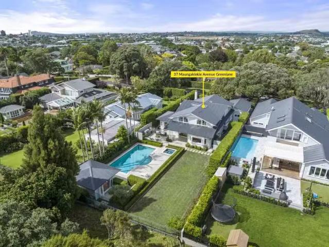 House for rent in Balmoral