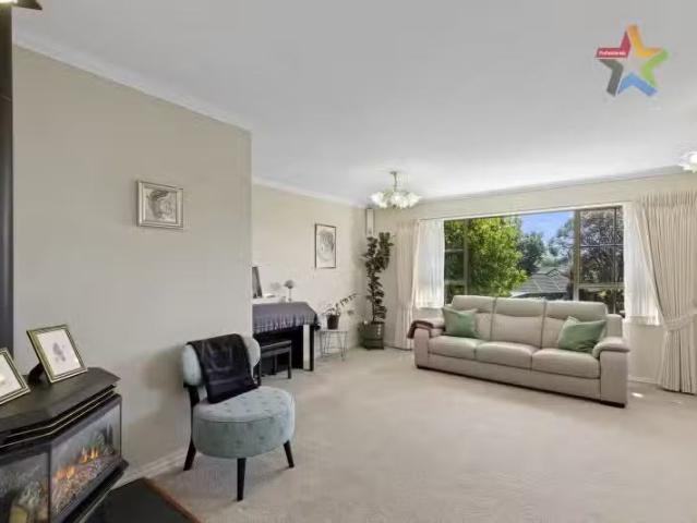 House for sale in Days Bay, Wellington