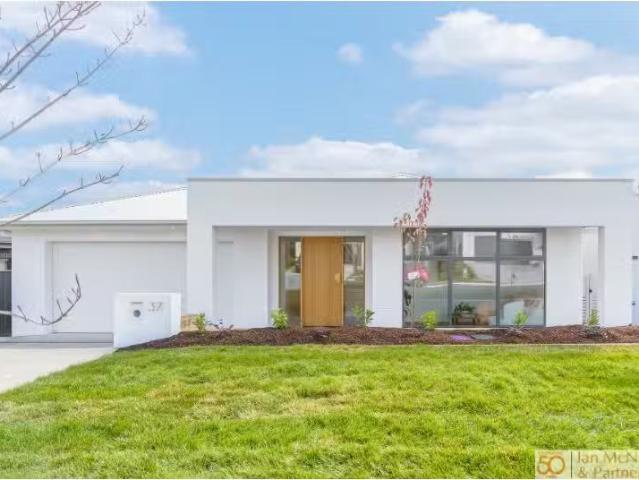 House for rent in Googong, Queanbeyan-Palerang Regional Council