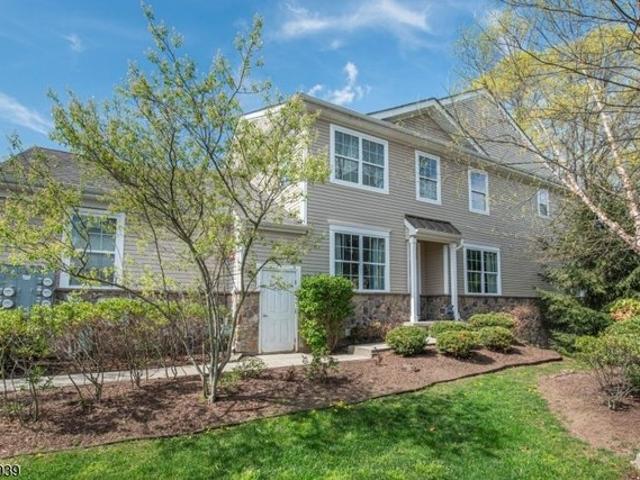 Condo for sale in Caldwell, New Jersey