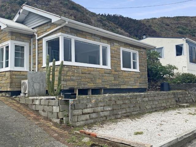 House for rent in Matata, Wellington