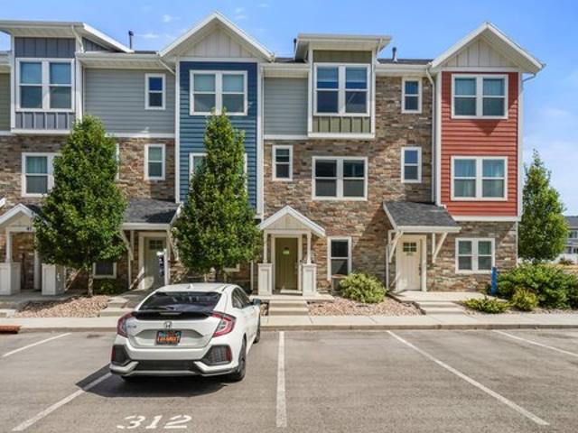 Townhouse for sale in Santaquin, Utah