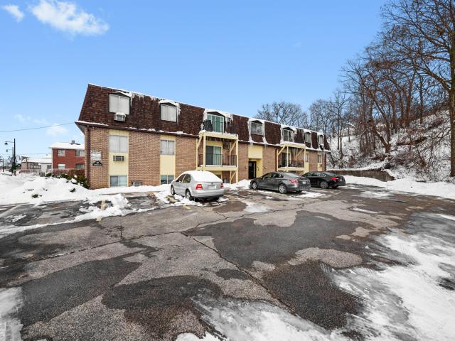 House for sale in Fox Lake, Illinois