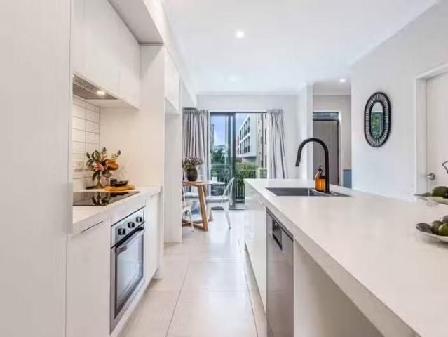 Apartment for sale in Paremoremo