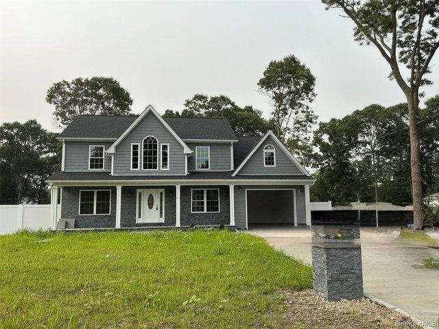 House for sale in Centereach, New York