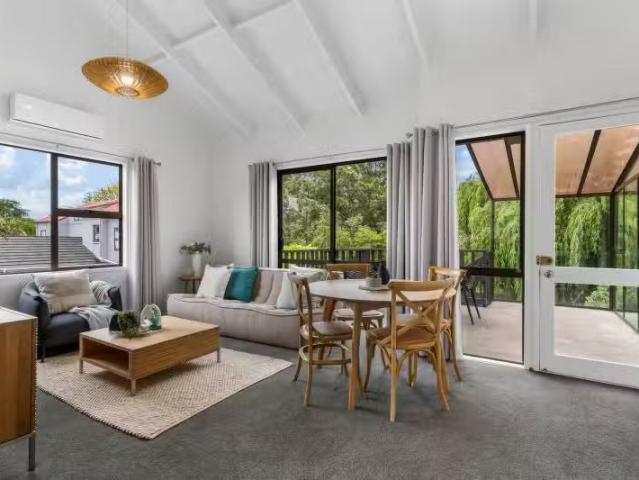 House for sale in Auckland, Oroua County