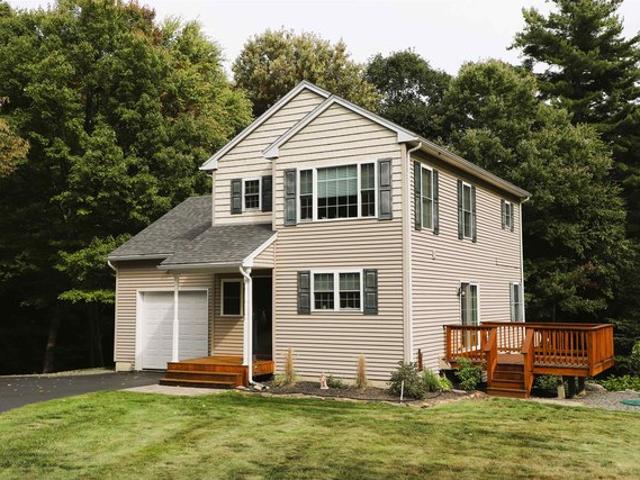 House for sale in Vernon, Windham County