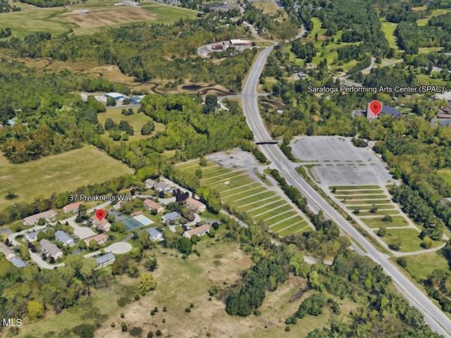 Townhouse for sale in Saratoga, New York