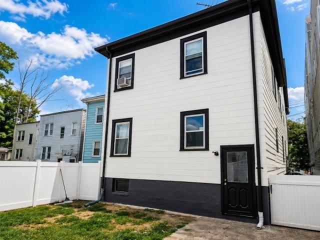 House for sale in Bloomfield, New Jersey