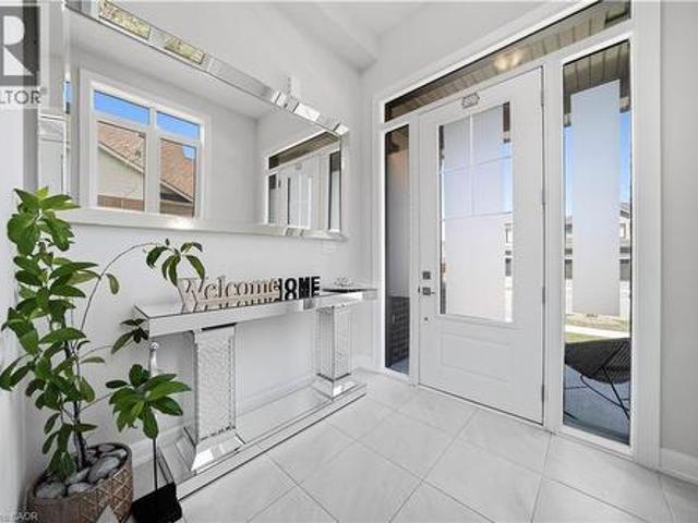 House for sale in Niagara, Ontario