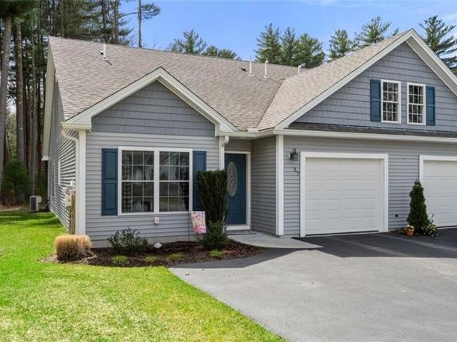 Condo for sale in Coventry, Rhode Island