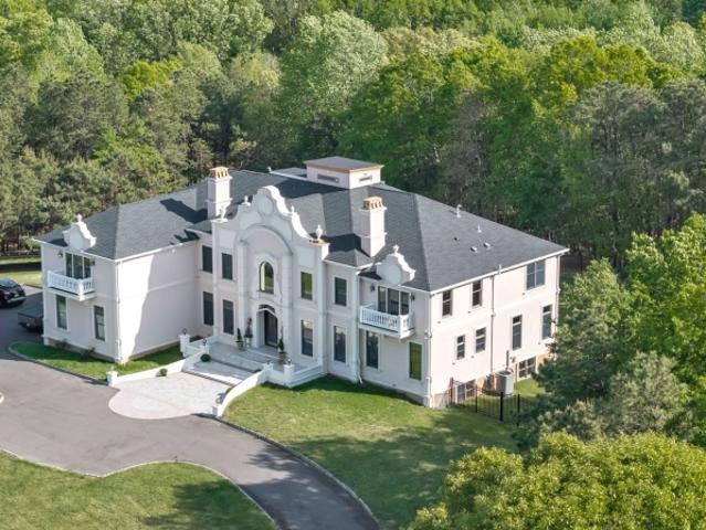 House for sale in Monmouth, New Jersey
