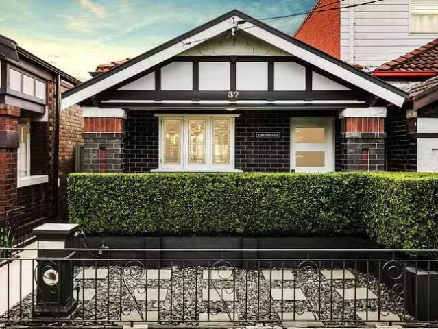 House for rent in Eastlakes