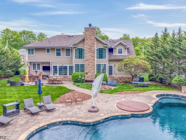 House for sale in Berkeley Heights, New Jersey