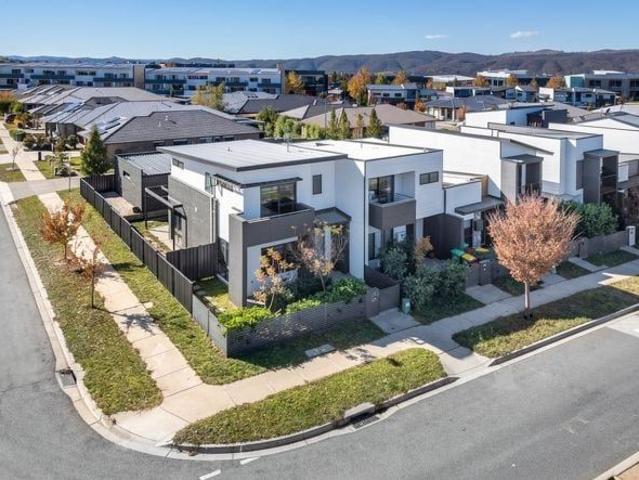 House for rent in Googong, Queanbeyan-Palerang Regional Council