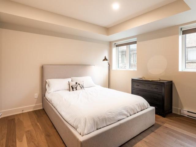 Apartment for rent in Mont-royal, Quebec