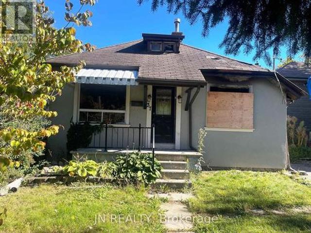 House for sale in Brampton, Golden Horseshoe