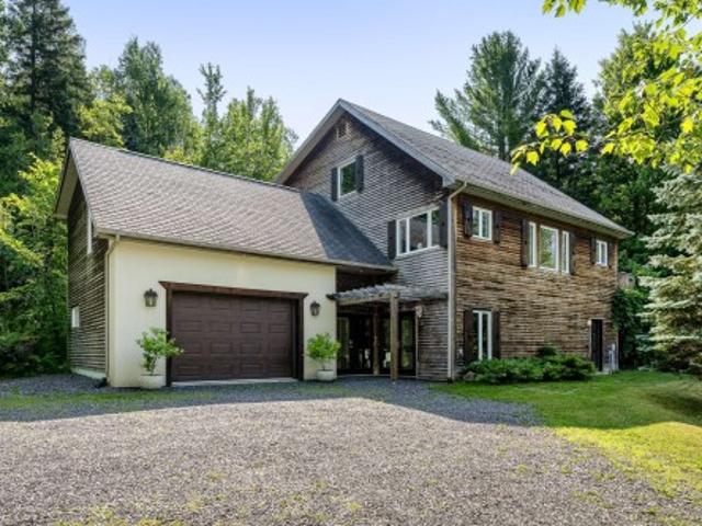 House for sale in Memphrémagog, Quebec