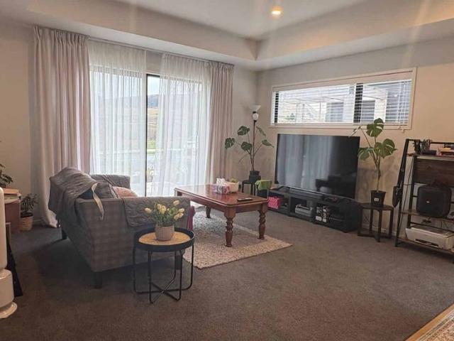 House for rent in Otakou