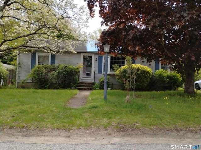 House for sale in Danielson