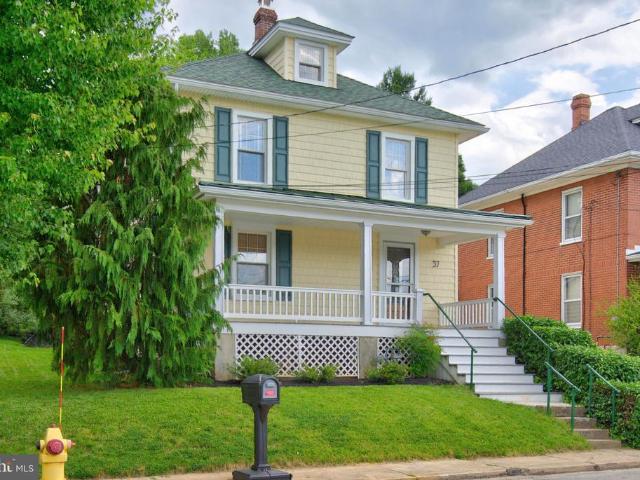 House for sale in New Freedom, Pennsylvania