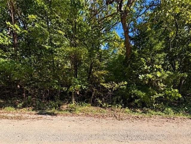 Land for sale in La Cygne, Linn County