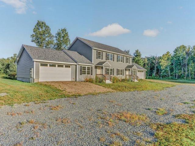 House for sale in Carroll, Coös County