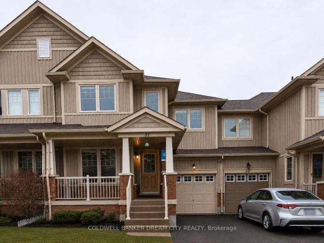 Townhouse for rent in Woburn, Ontario