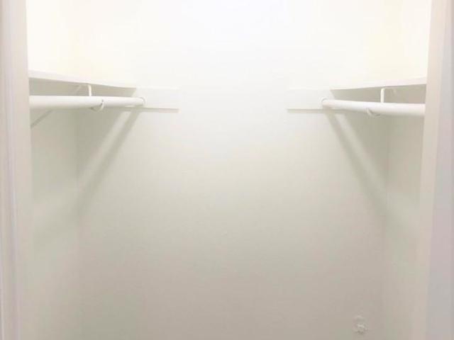 Apartment for rent in Canoga Park, California