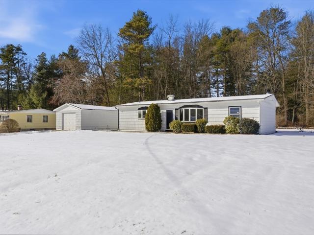 House for sale in Hampden, Massachusetts
