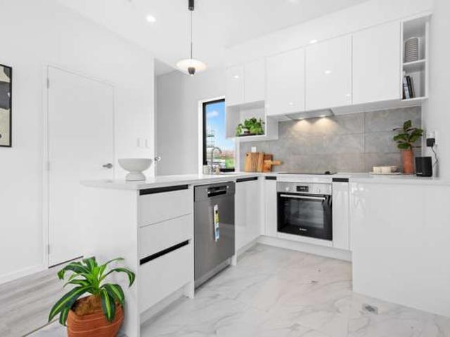 House for sale in Mount Wellington