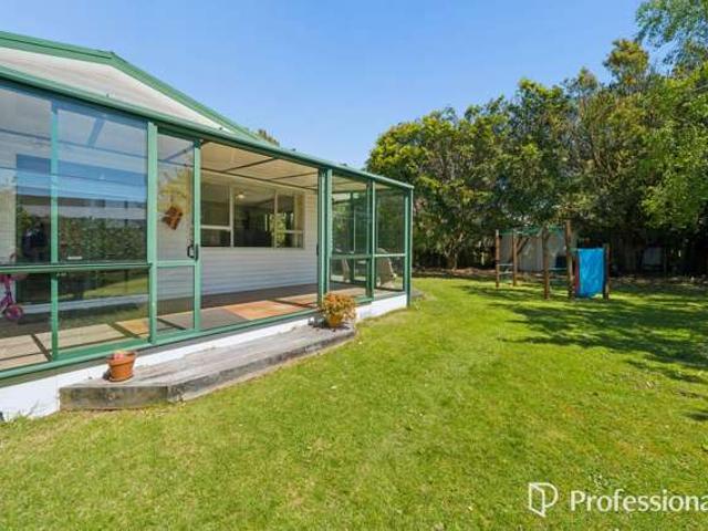 House for sale in Paraparaumu Beach, Paraparaumu