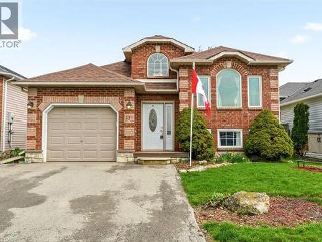 House for sale in Caledonia, Ontario