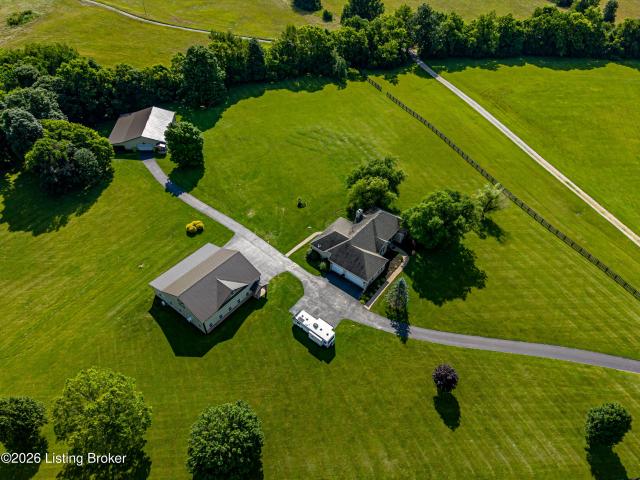 House for sale in Simpsonville, Kentucky