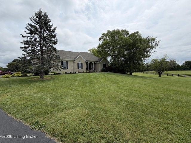 House for sale in Simpsonville, Kentucky