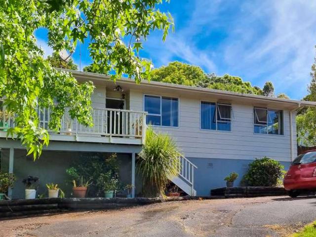 House for sale in Wairau Valley