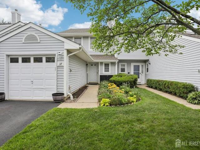 Condo for sale in Sayreville, New Jersey