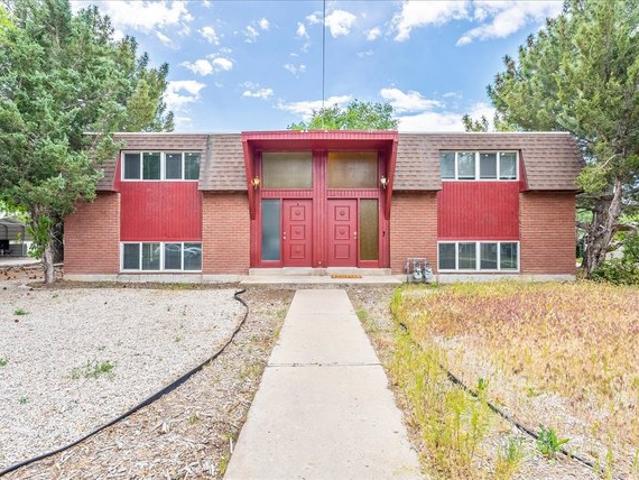 House for sale in Orem, Utah