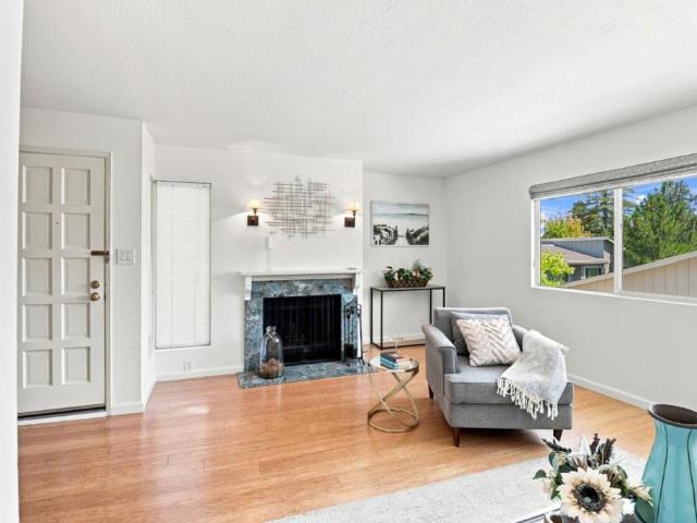 Townhouse for sale in San Mateo, California