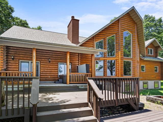 House for sale in Stone, Missouri