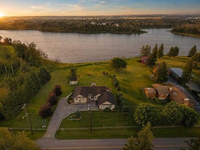 House for sale in Alberta