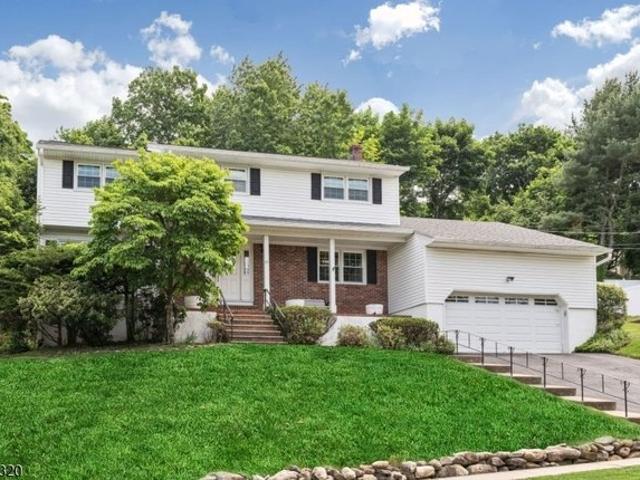 House for sale in Passaic, New Jersey