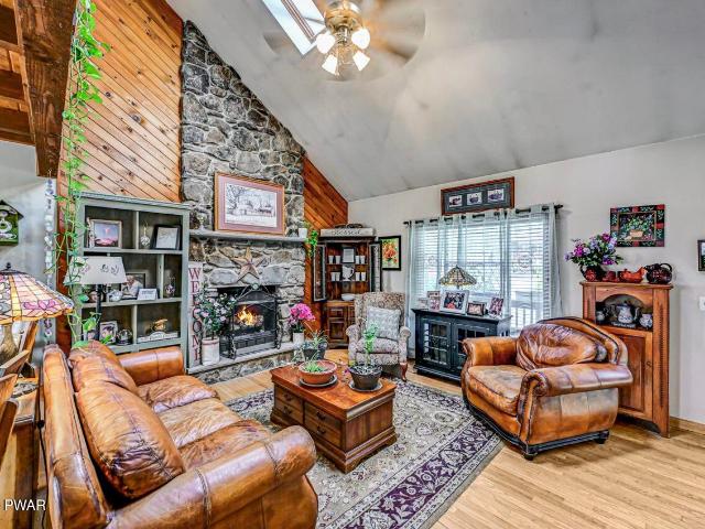 House for sale in Hamlin, Pennsylvania
