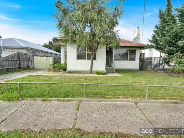 House for rent in Laverton, Victoria